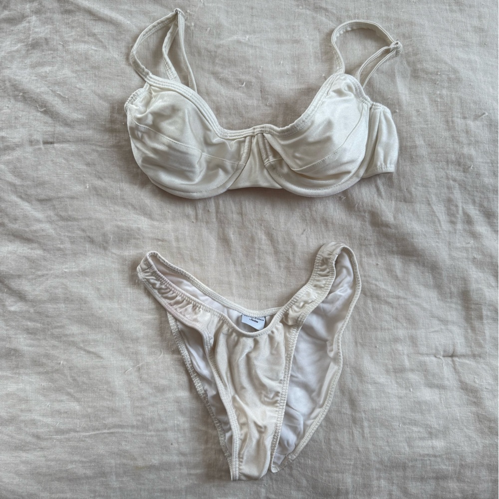 Mirror Palais Cream Bikini Set